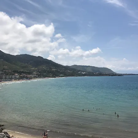 Kefa Holiday - Marina Apartment