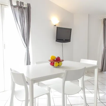 Kefa Holiday - Marina Apartment