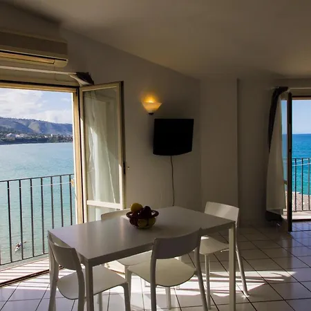 Kefa Holiday - Marina Apartment Cefalu